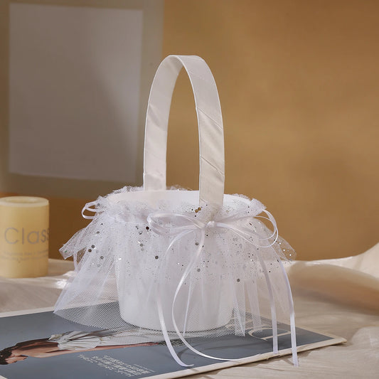 0058 Romantic Wedding Decoration Flower Basket Bridesmaid Bouquet Holder Basket for Wedding Celebration Site Decoration